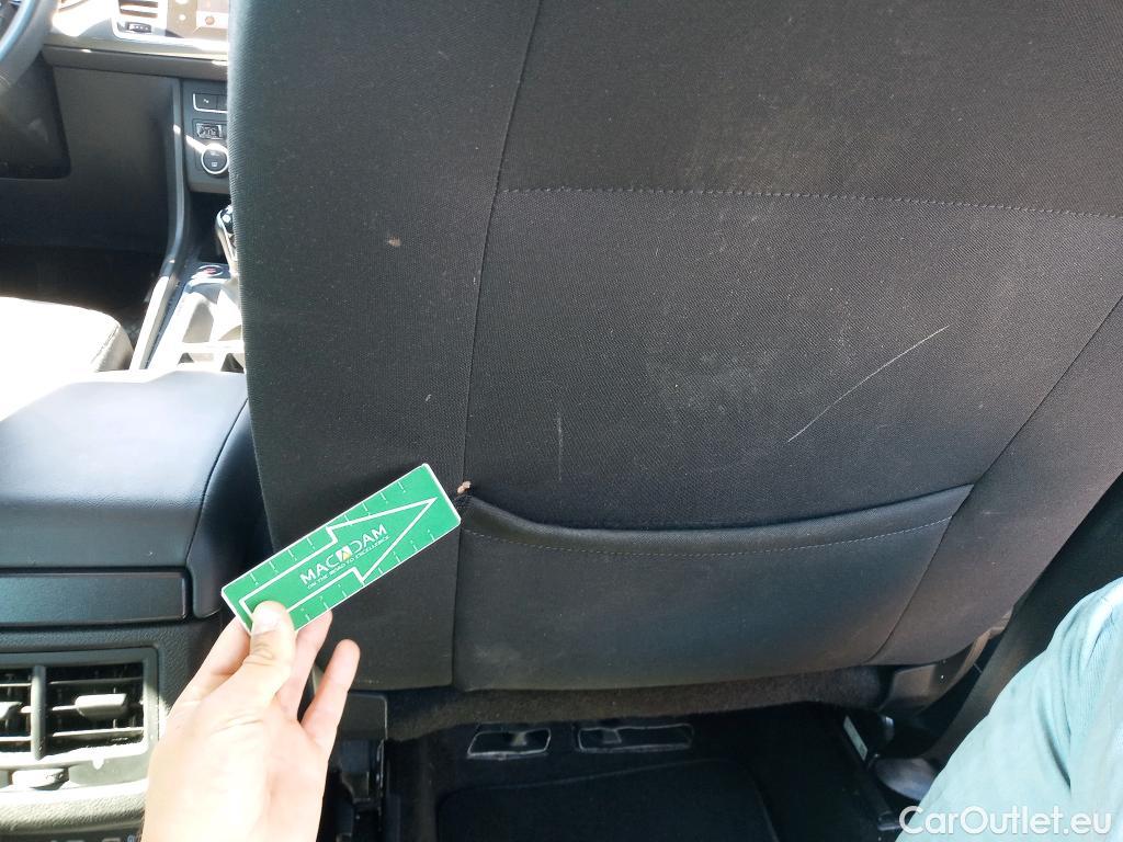  Seat  ATECA SEAT  / 2016 / 5P / todoterreno 1.0 TSI 81kW St&Sp Style Go M(SP) #8