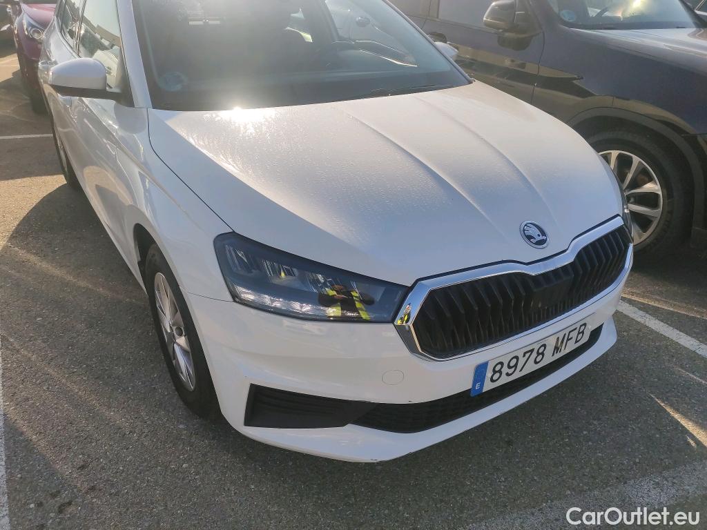  Skoda  Fabia SKODA  / 2021 / 5P / berlina con portón 1.0 TSI 70KW (95CV) Ambition (AC) #7