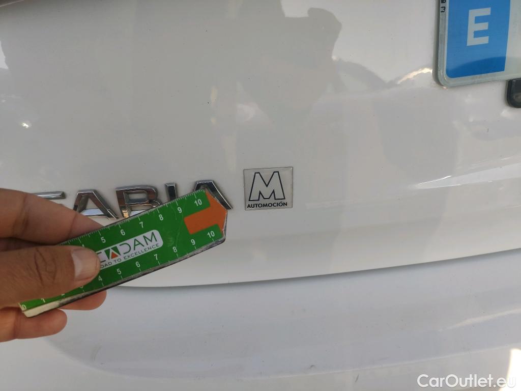  Skoda  Fabia SKODA  / 2021 / 5P / berlina con portón 1.0 TSI 70KW (95CV) Ambition (AC) #37