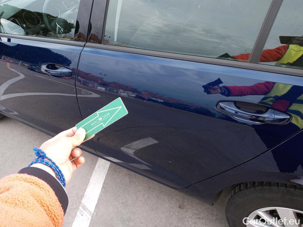  Volkswagen  Golf  VOLKSWAGEN / 2016 / 5P / berlina con portón Ready2Go 1.0 TSI 85kW (115CV) #23