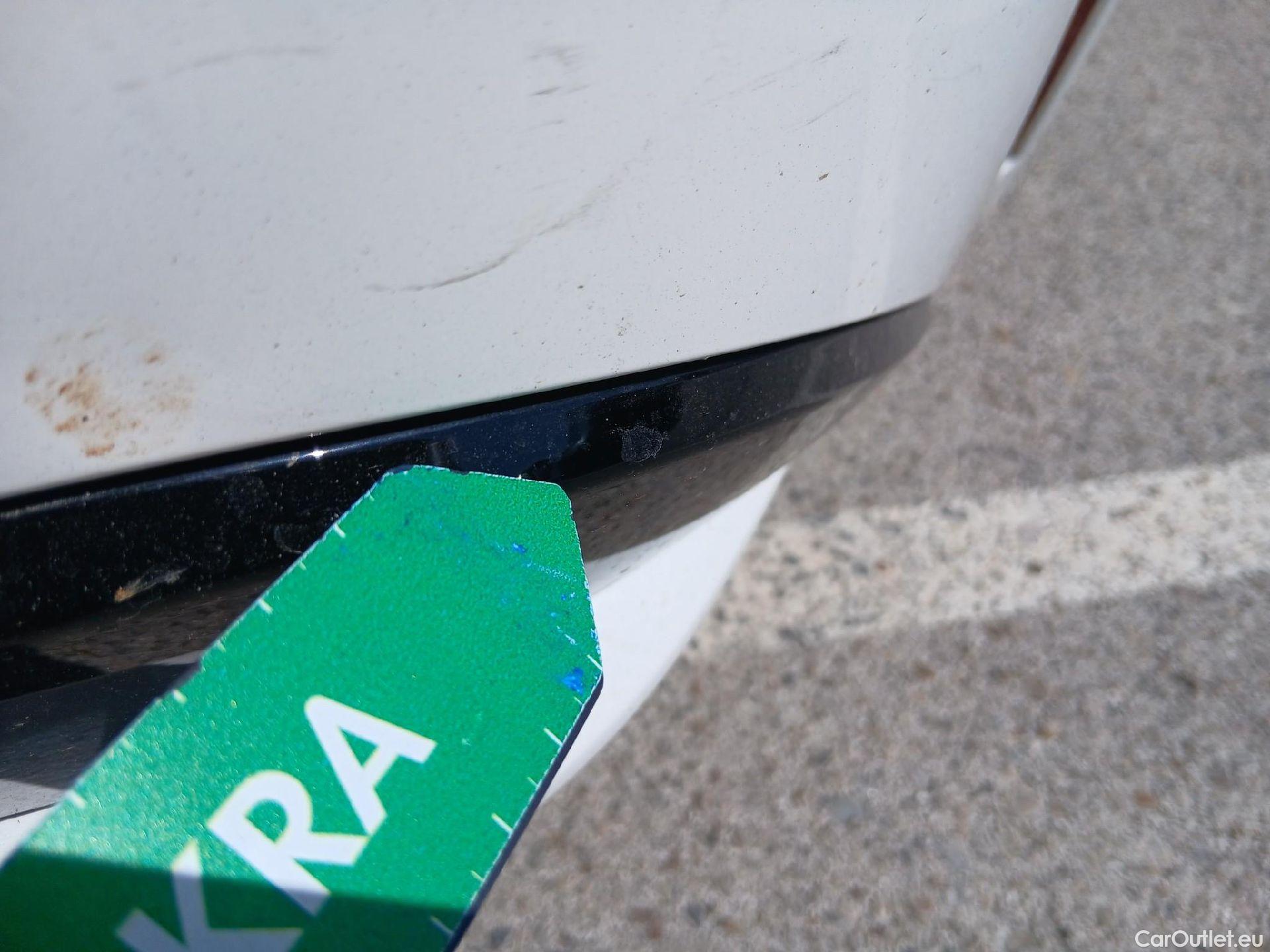  Toyota  Corolla TOYOTA  / 2019 / 5P / familiar 1.8 125H ACTIVE TECH E-CVT TOU SPORT #36