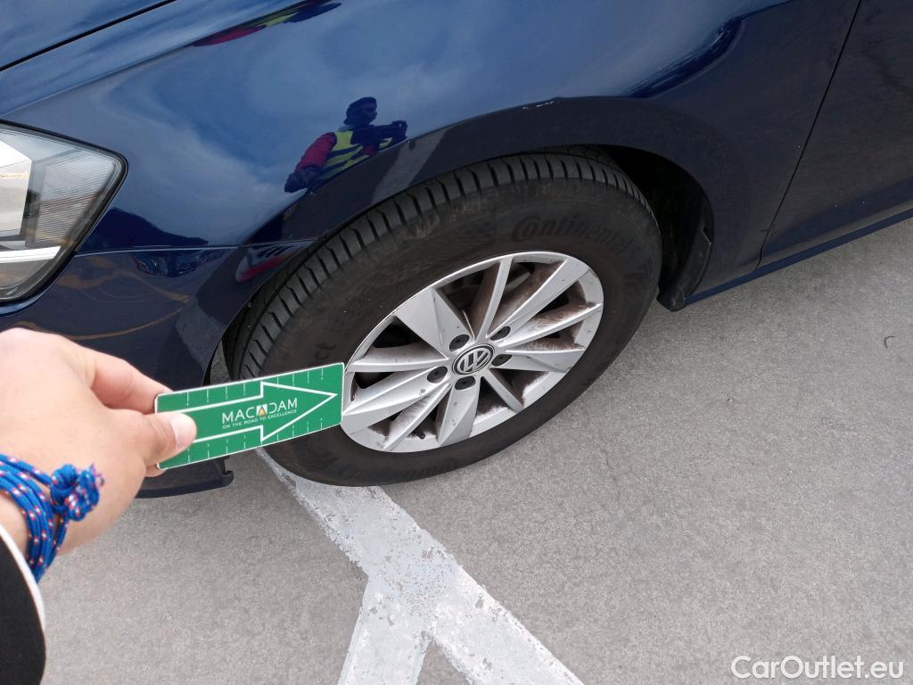  Volkswagen  Golf  VOLKSWAGEN / 2016 / 5P / berlina con portón Ready2Go 1.0 TSI 85kW (115CV) #6