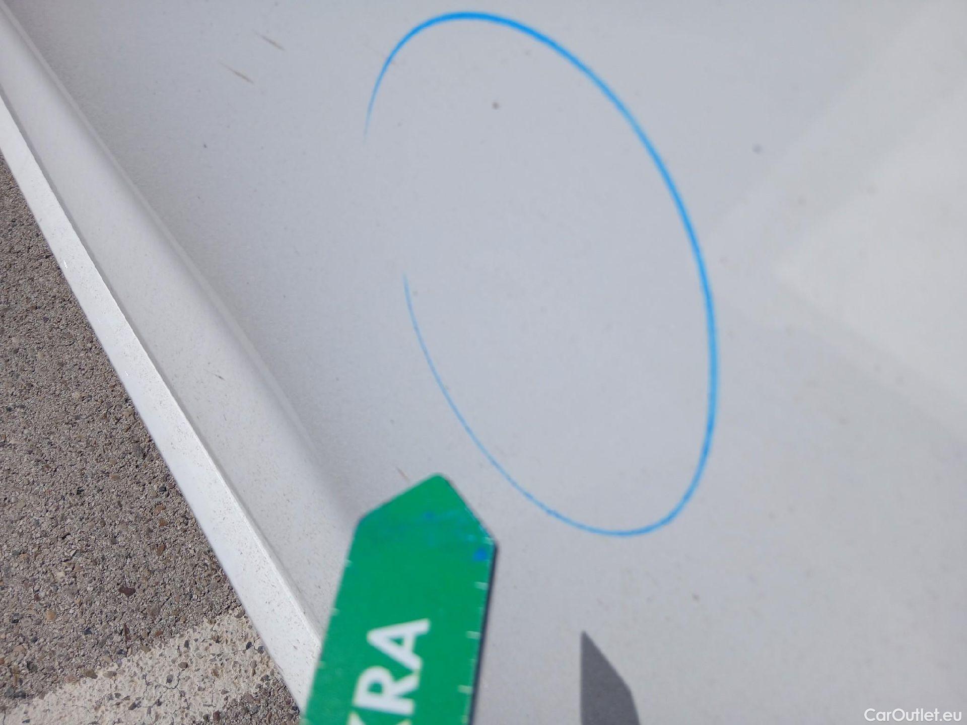  Toyota  Corolla TOYOTA  / 2019 / 5P / familiar 1.8 125H ACTIVE TECH E-CVT TOU SPORT #54