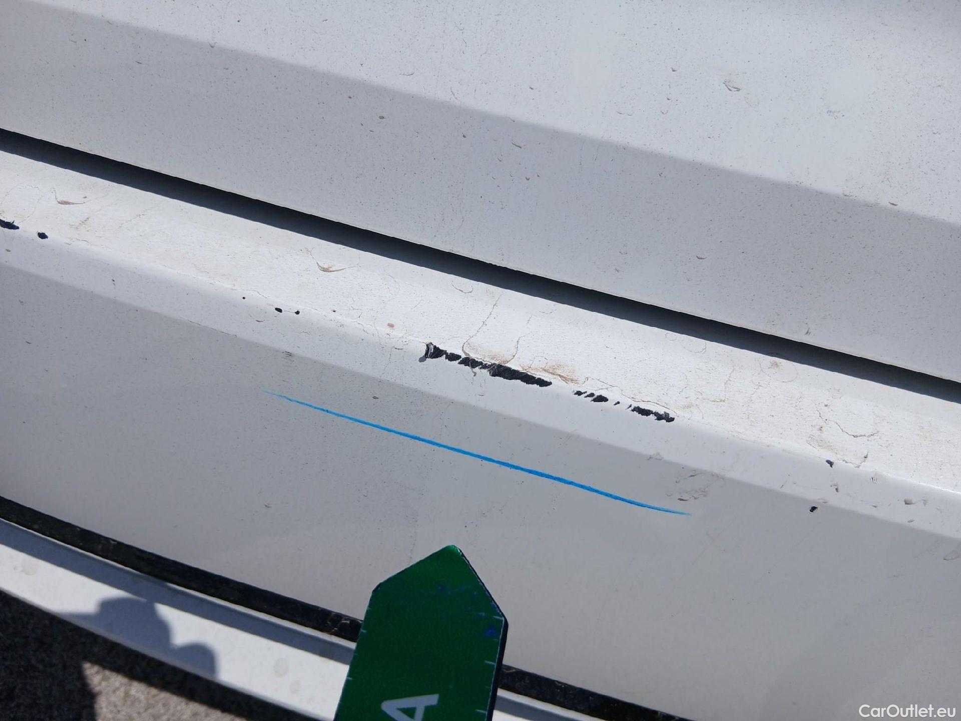  Toyota  Corolla TOYOTA  / 2019 / 5P / familiar 1.8 125H ACTIVE TECH E-CVT TOU SPORT #33