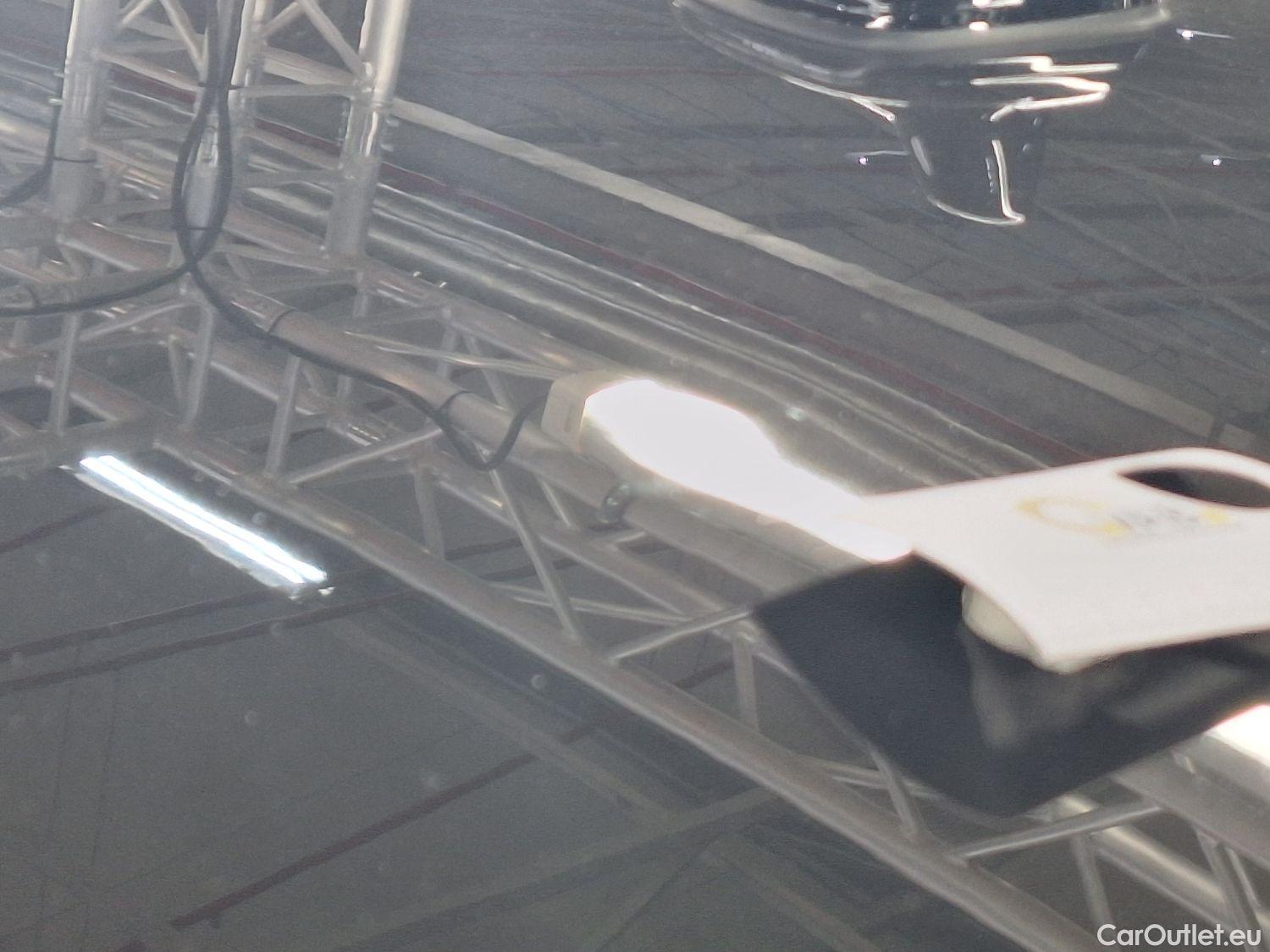  Audi  Q3 Audi,  '18, Audi  35 TDI S tronic S line Business Edition 5d #39