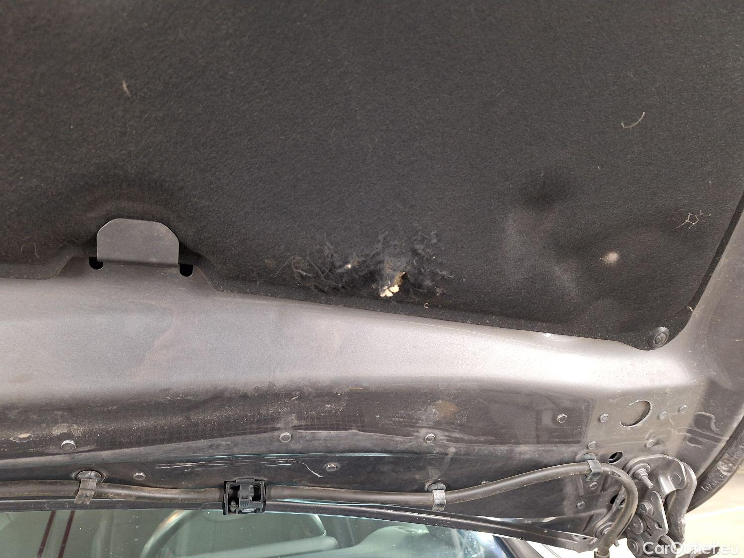  Mercedes  A-Klasse Mercedes, A-Class '18, Mercedes-Benz  A 180 d DCT Launch Edition  #36