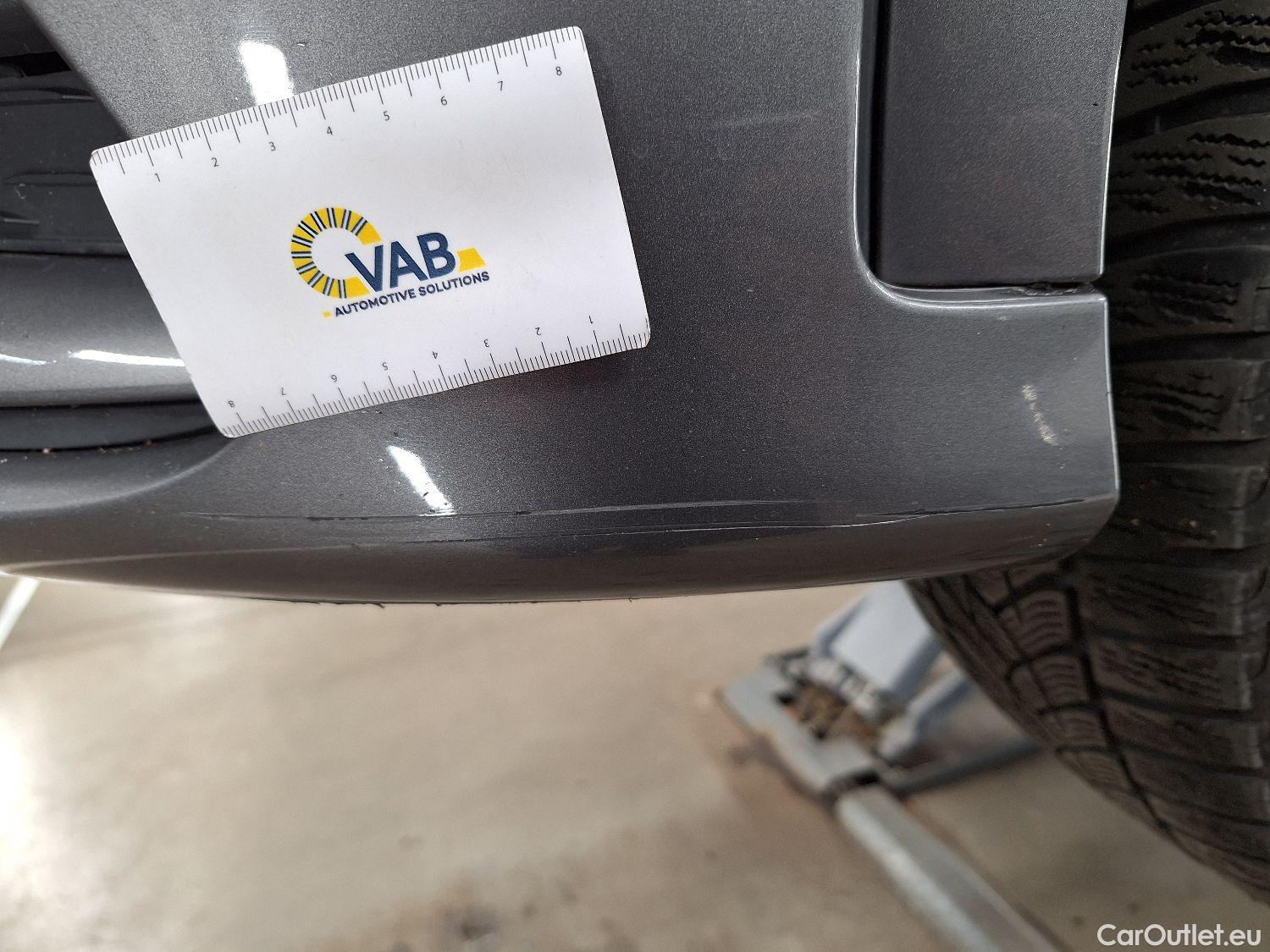  Mercedes  A-Klasse Mercedes, A-Class '18, Mercedes-Benz  A 180 d DCT Launch Edition  #8