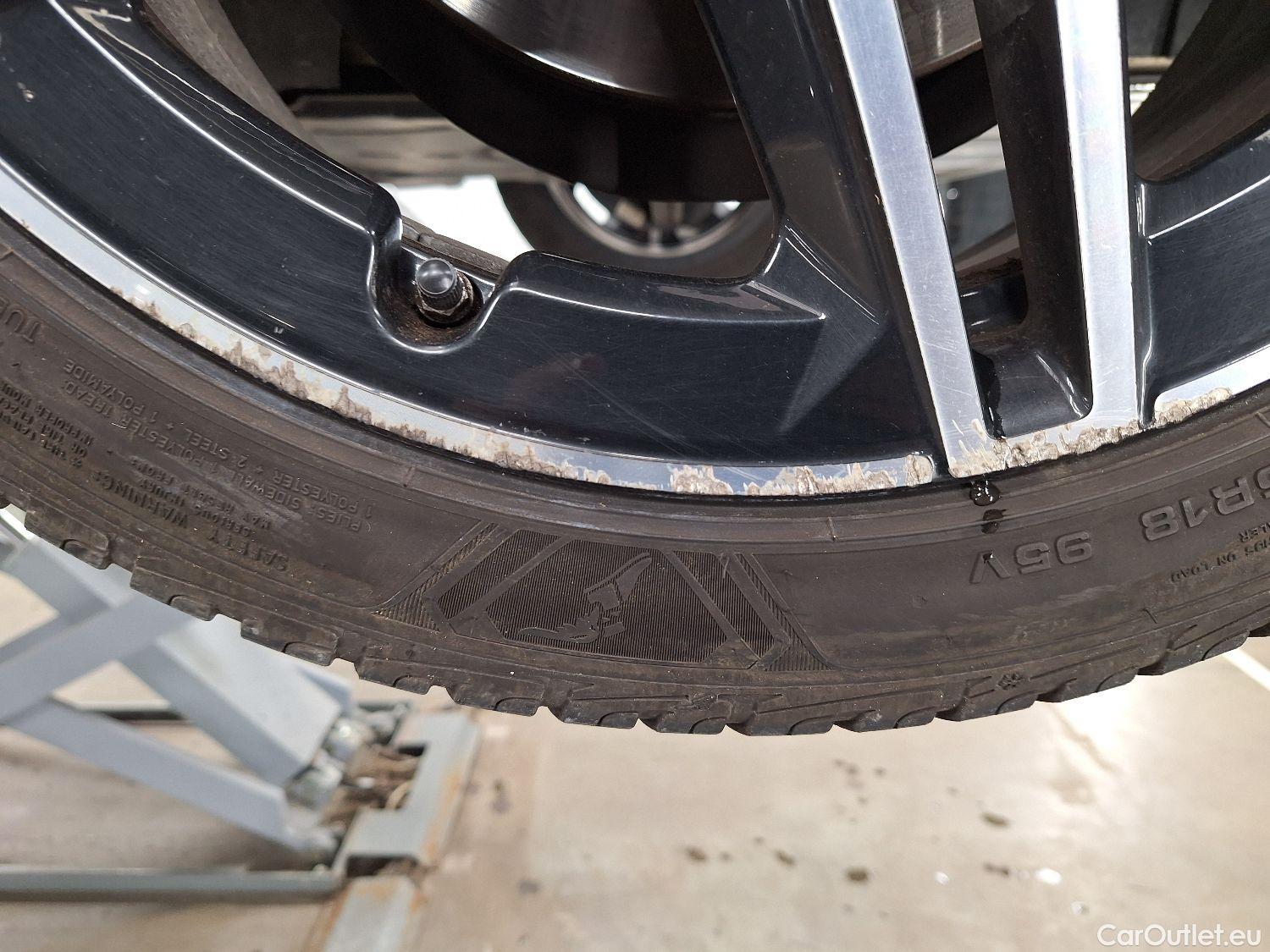  Mercedes  A-Klasse Mercedes, A-Class '18, Mercedes-Benz  A 180 d DCT Launch Edition  #13