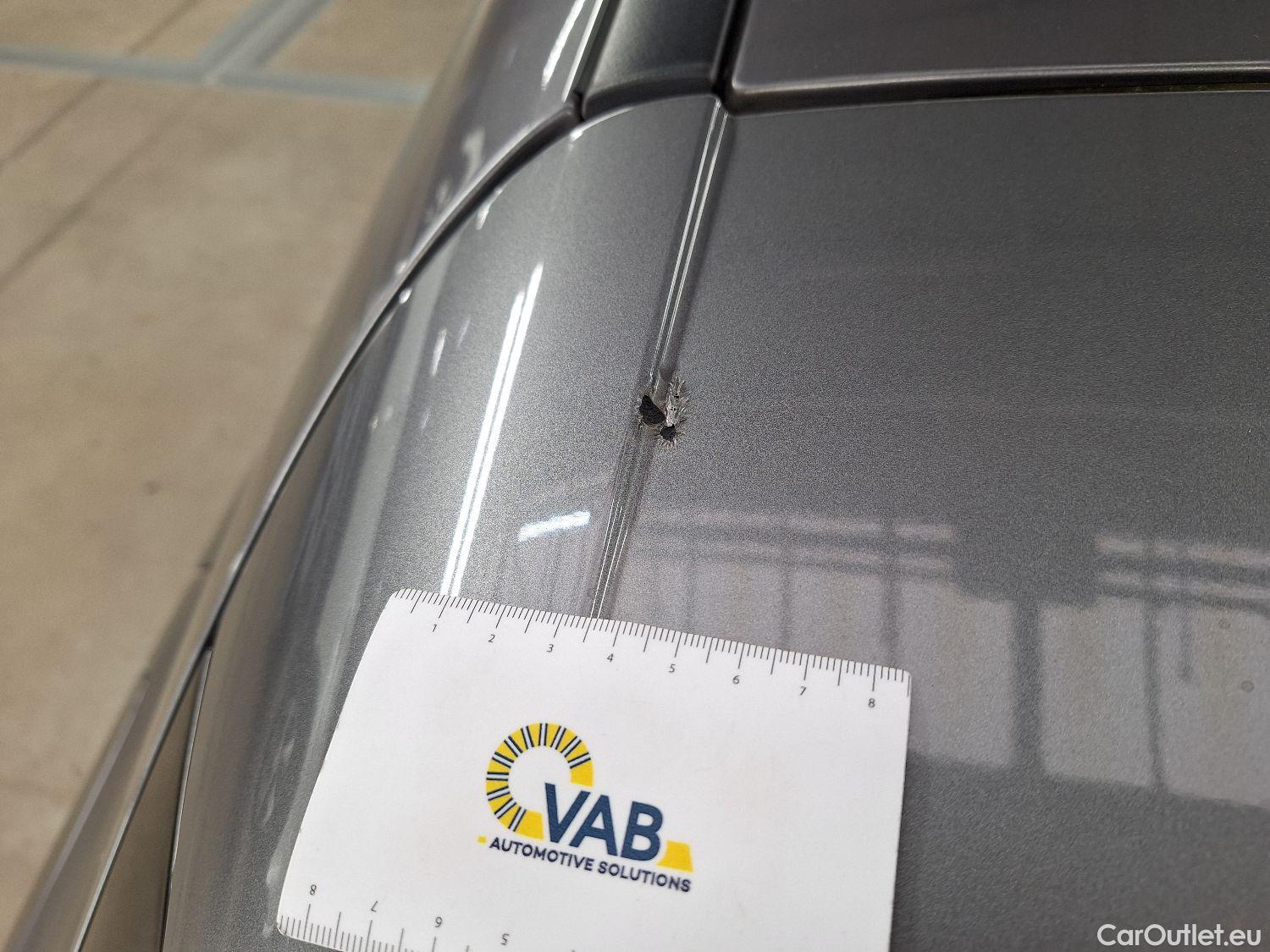  Mercedes  A-Klasse Mercedes, A-Class '18, Mercedes-Benz  A 180 d DCT Launch Edition  #34