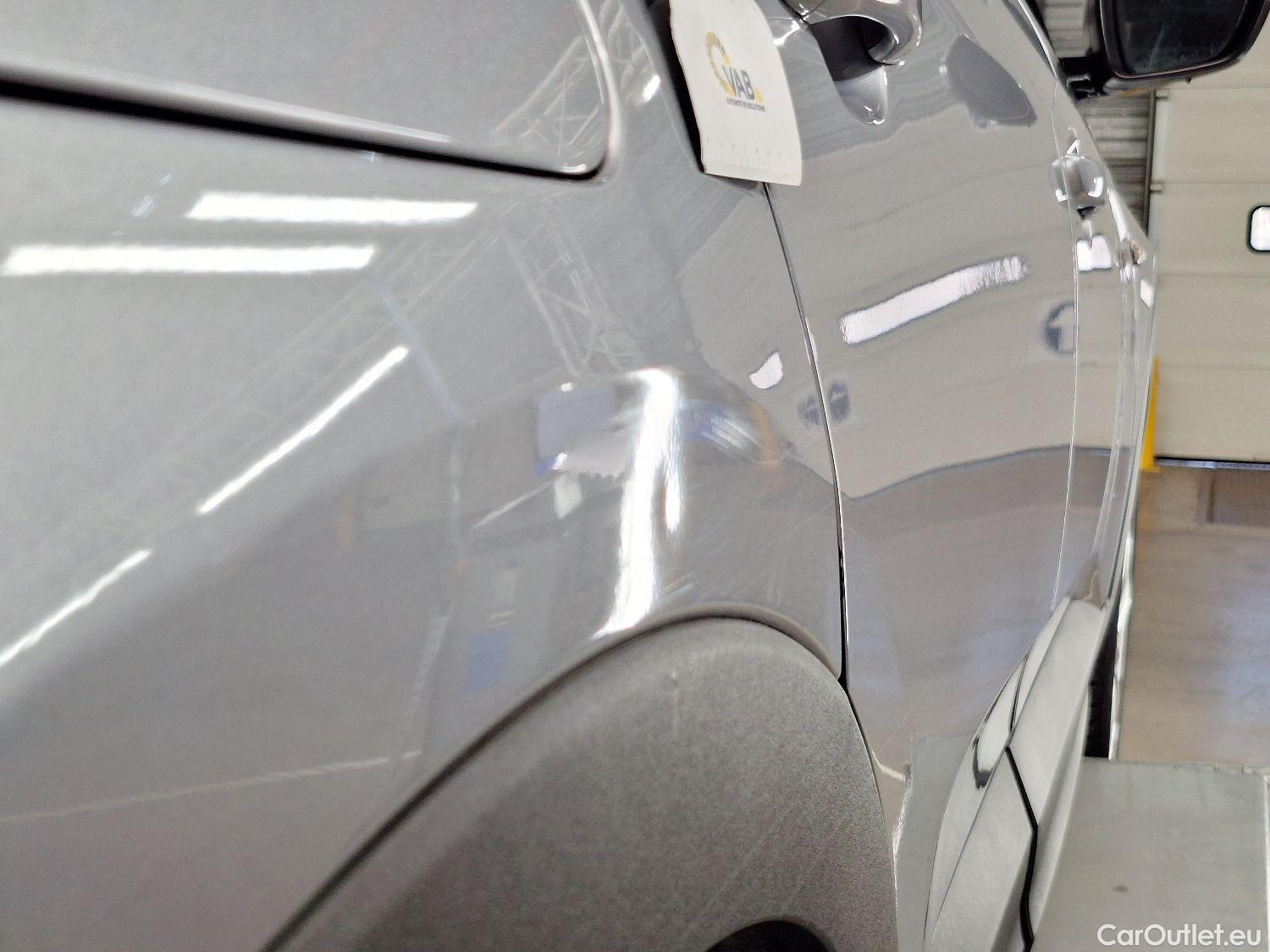  Opel   Grandland X Opel, '17, Opel 1.5 Turbo D D S/S AT8 Edition 5d #22