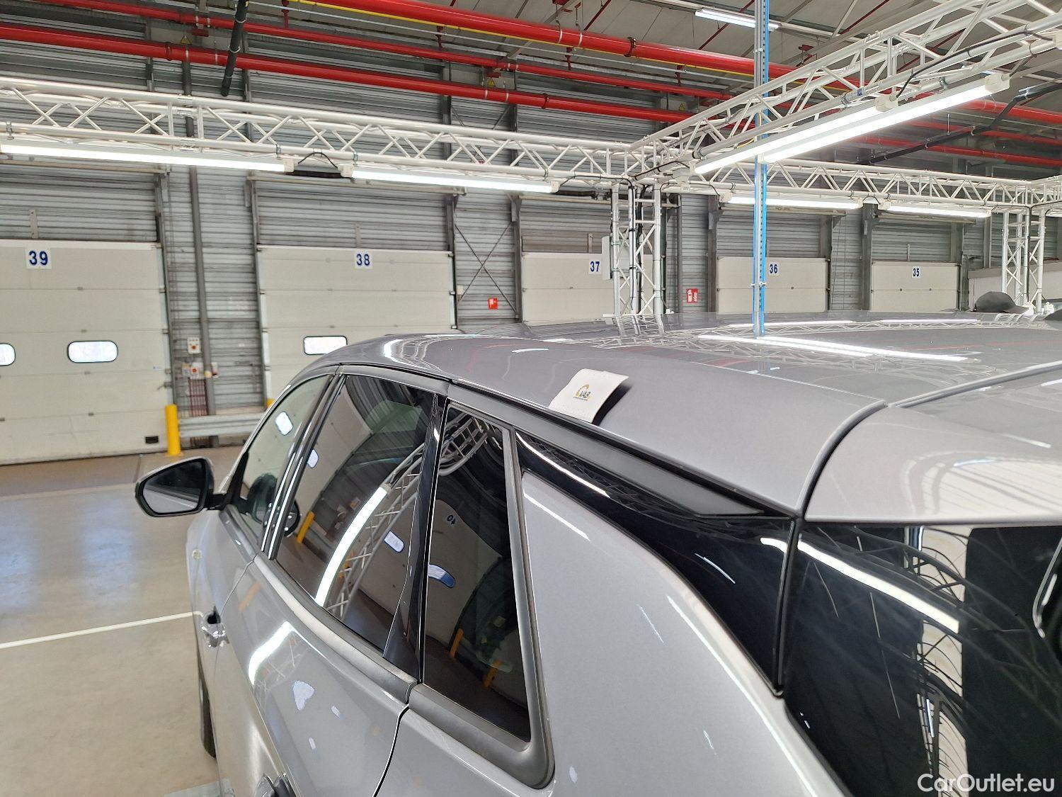  Opel   Grandland X Opel, '17, Opel 1.5 Turbo D D S/S AT8 Edition 5d #63