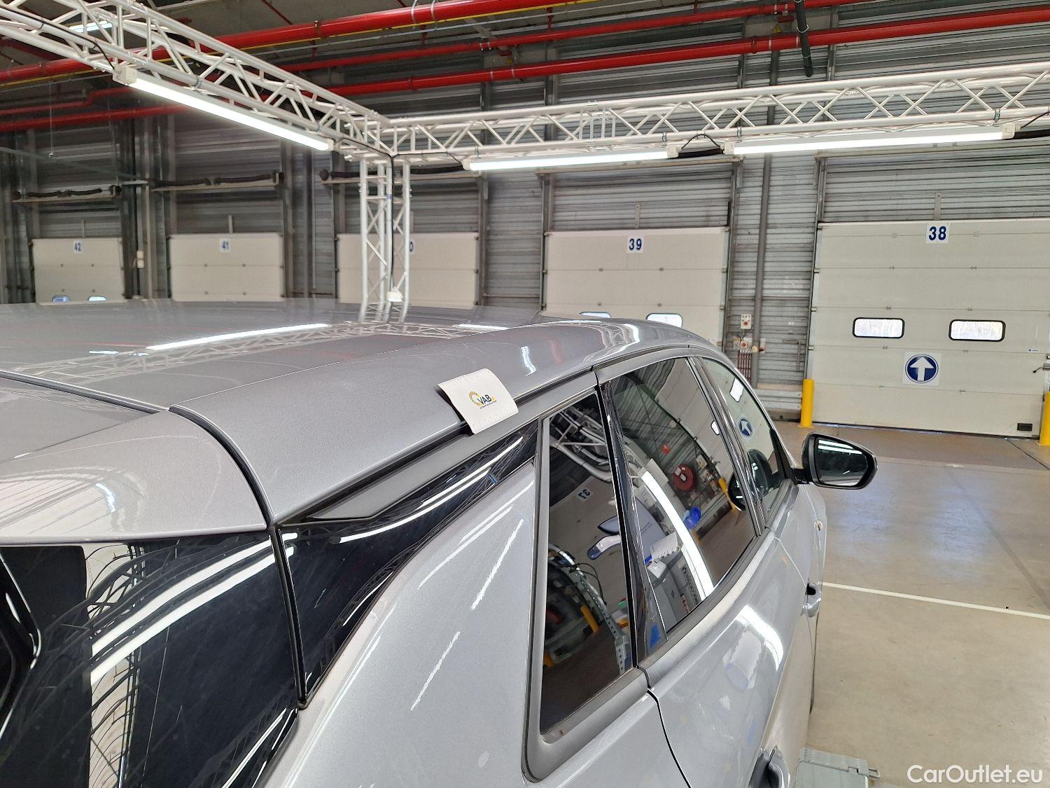  Opel   Grandland X Opel, '17, Opel 1.5 Turbo D D S/S AT8 Edition 5d #45