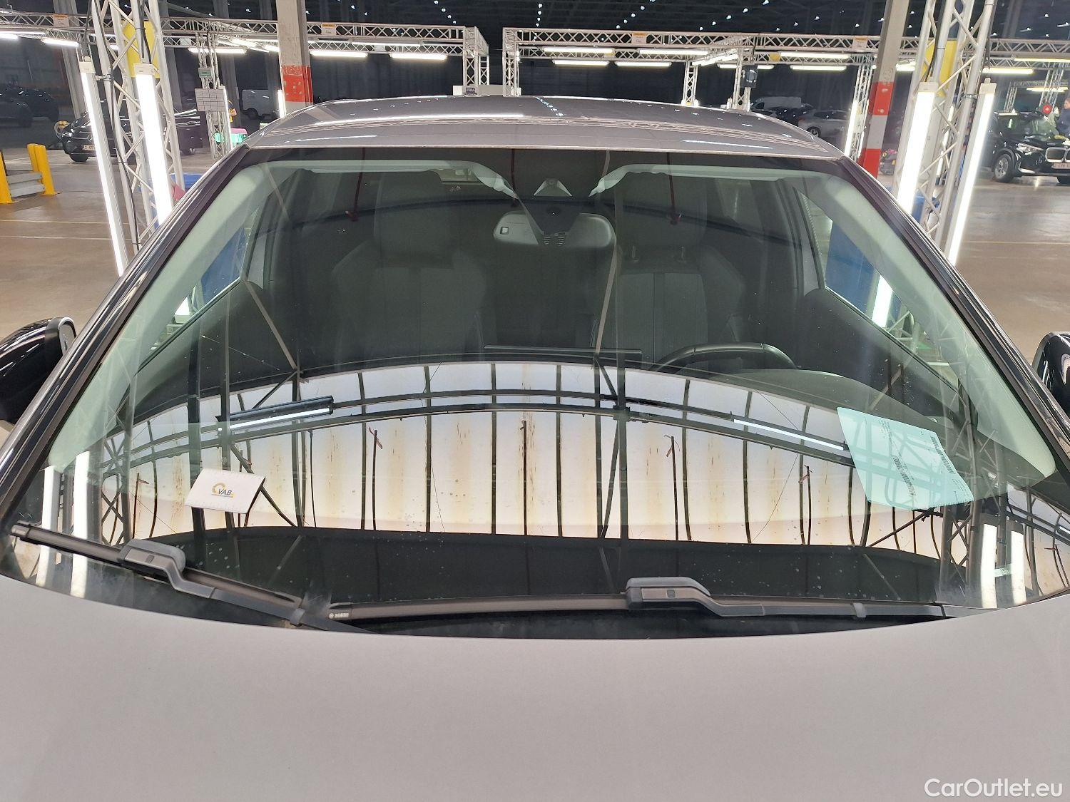  Peugeot  3008 Peugeot,  FL'20, Peugeot  1.2 PureTech 96kW S&S Auto Allure Pac #46