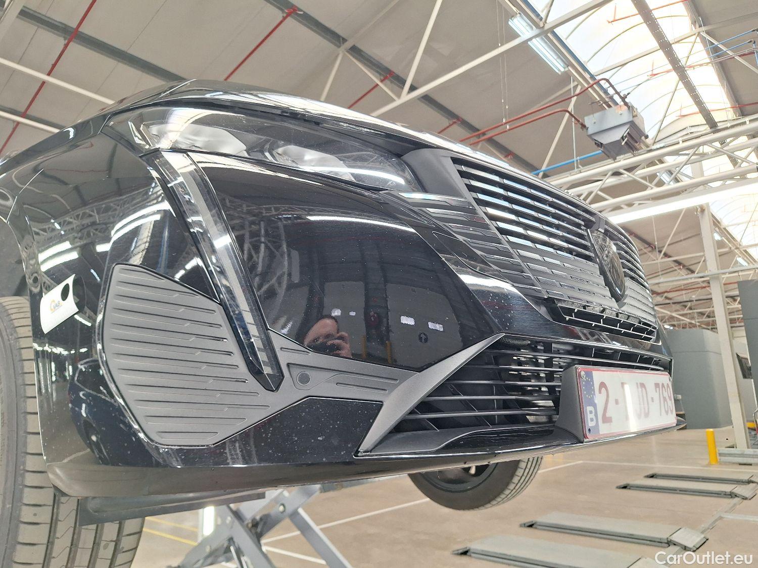  Peugeot  308 Peugeot,  '21, Peugeot  1.5 BlueHDi 130 S&S EAT8 Allure Pack 5 #20