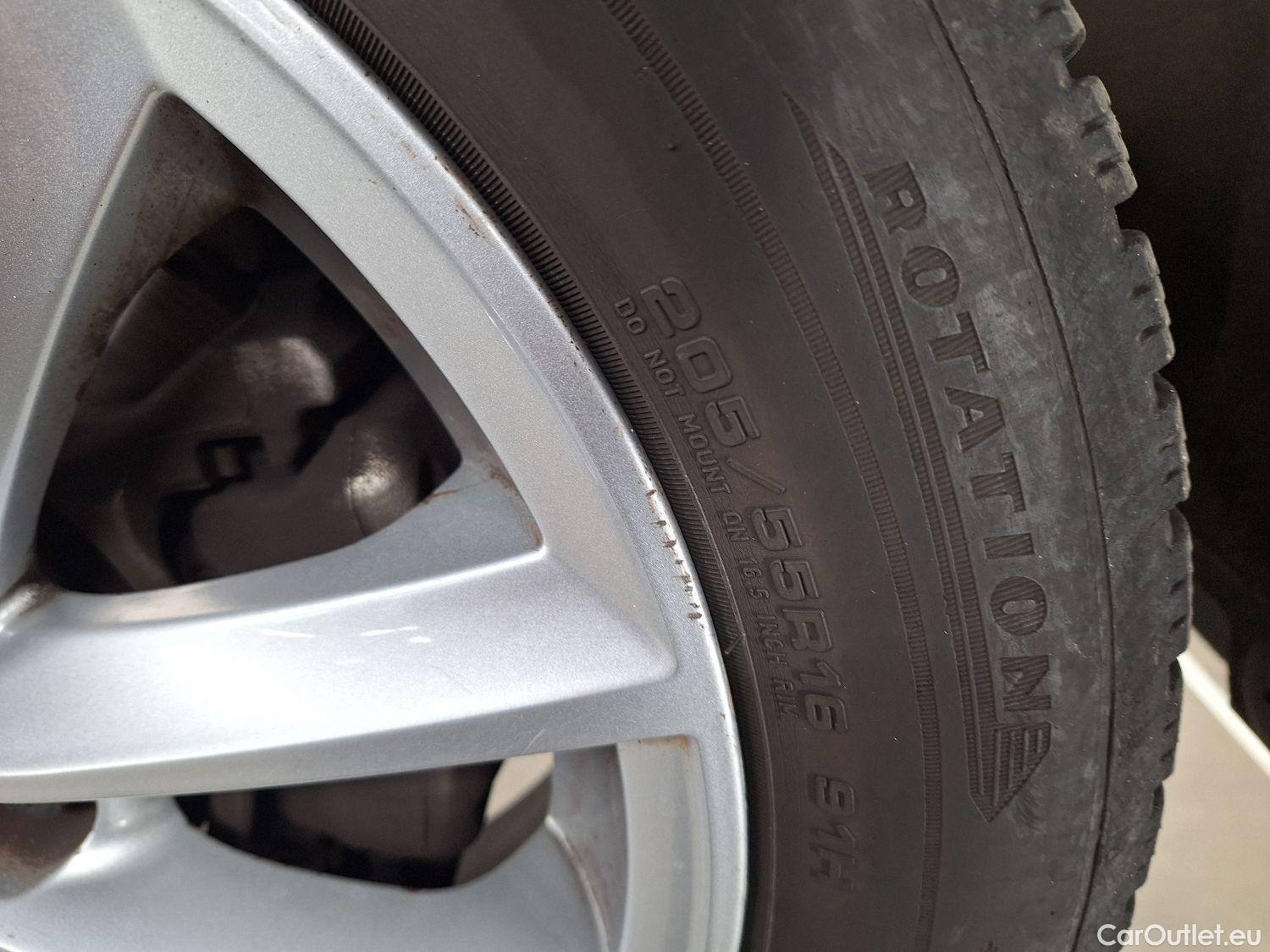  Renault  Megane Renault, Mégane GT '16, Renault Mégane Grandtour TCe 140 EDC GPF Intens 5d #5