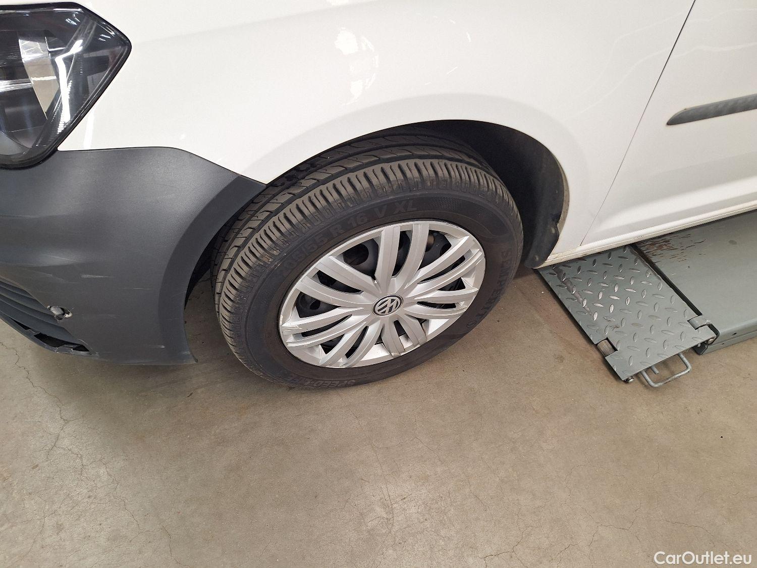  Volkswagen  Caddy VW, _ '15, Volkswagen  Maxi TSi 1.4 96kW BMT Trendline D #79