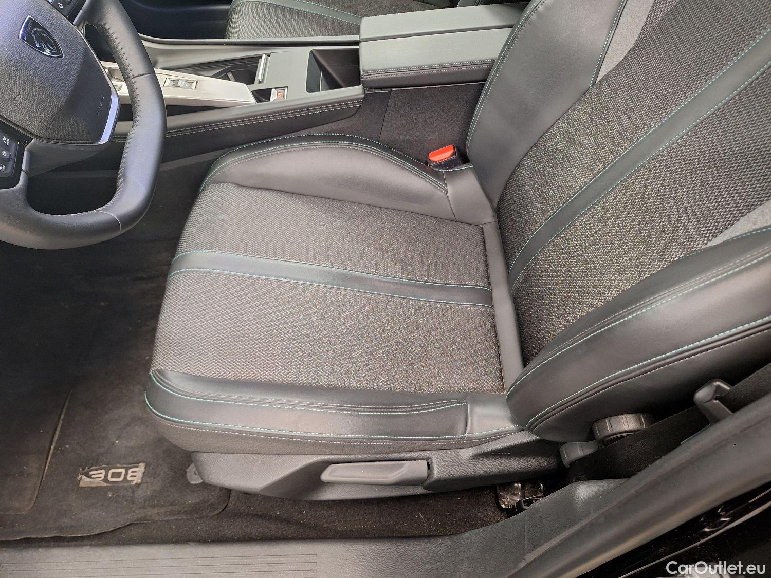  Peugeot  308 Peugeot,  '21, Peugeot  1.5 BlueHDi 130 S&S EAT8 Allure Pack 5 #29