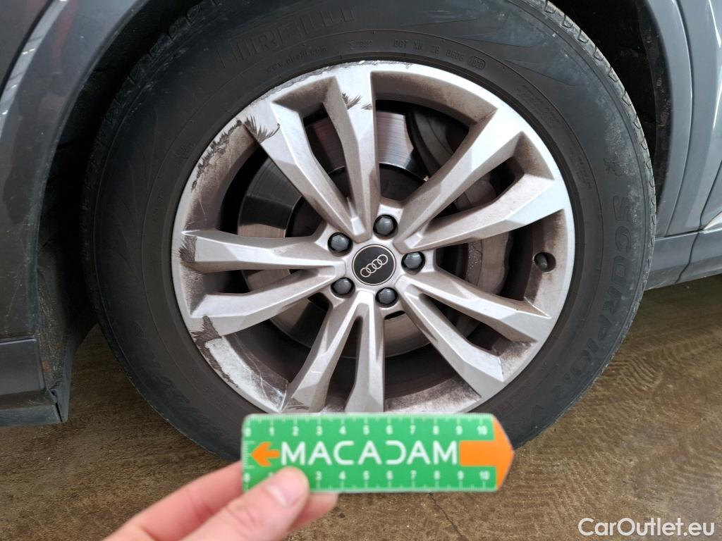  Audi  Q7 AUDI  / 2019 / 5P / SUV 55 TFSIe 380ch quattro Tiptronic8 Avus #1