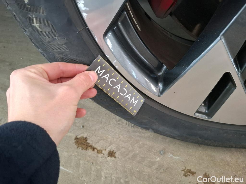  Audi  Q8  Sportback e-tron 50 quattro S line 95kWh BVA #14