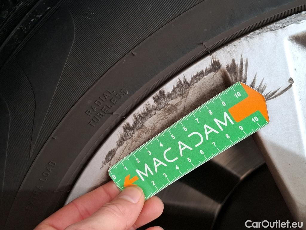  Audi  Q7 AUDI  / 2019 / 5P / SUV 55 TFSIe 380ch quattro Tiptronic8 Avus #2