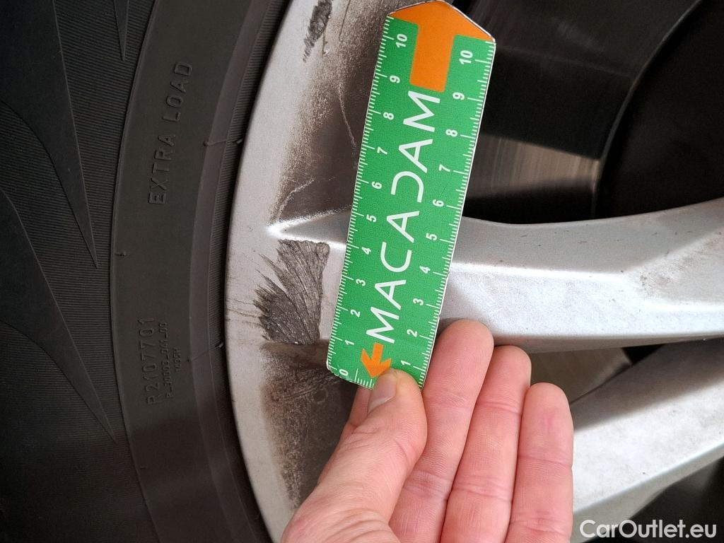  Audi  Q7 AUDI  / 2019 / 5P / SUV 55 TFSIe 380ch quattro Tiptronic8 Avus #6