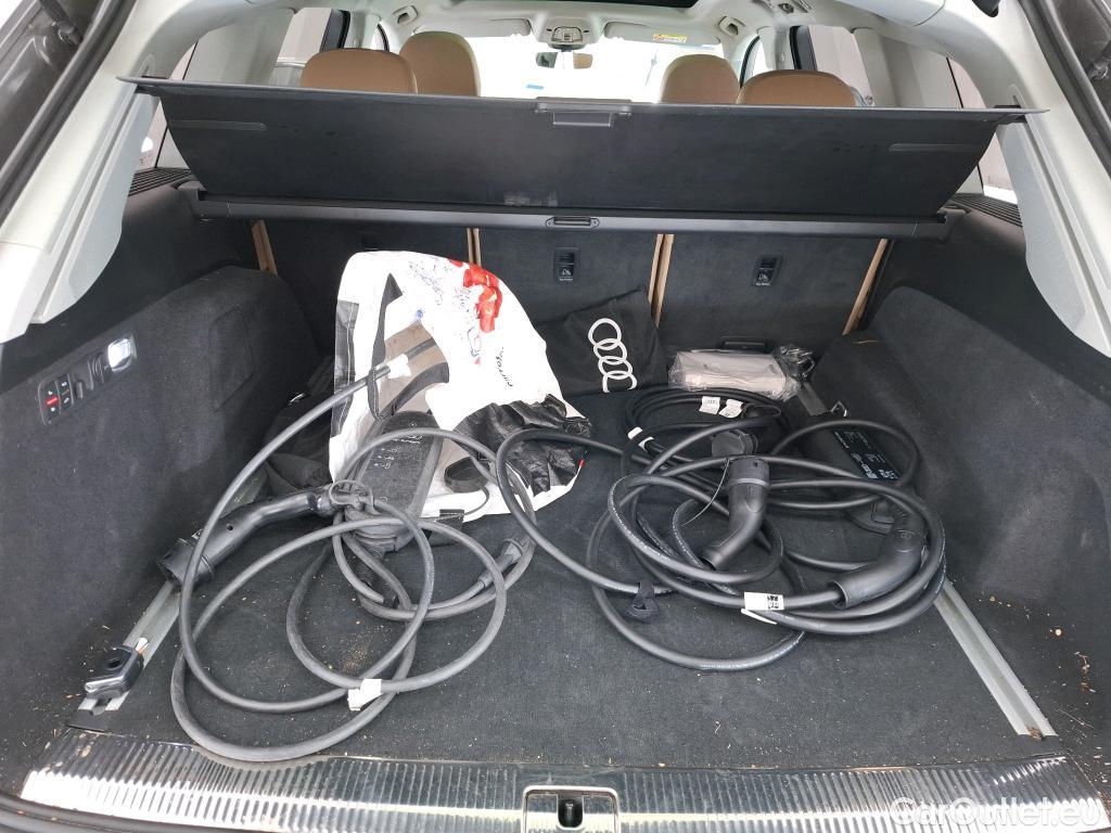  Audi  Q7 AUDI  / 2019 / 5P / SUV 55 TFSIe 380ch quattro Tiptronic8 Avus #34