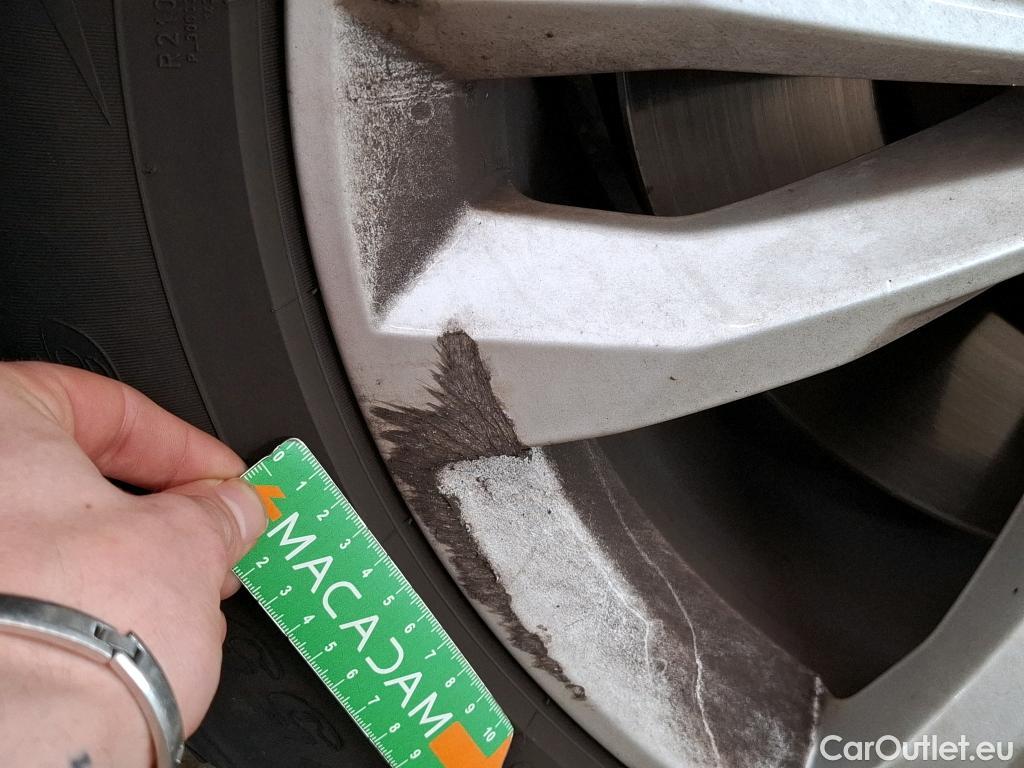  Audi  Q7 AUDI  / 2019 / 5P / SUV 55 TFSIe 380ch quattro Tiptronic8 Avus #7