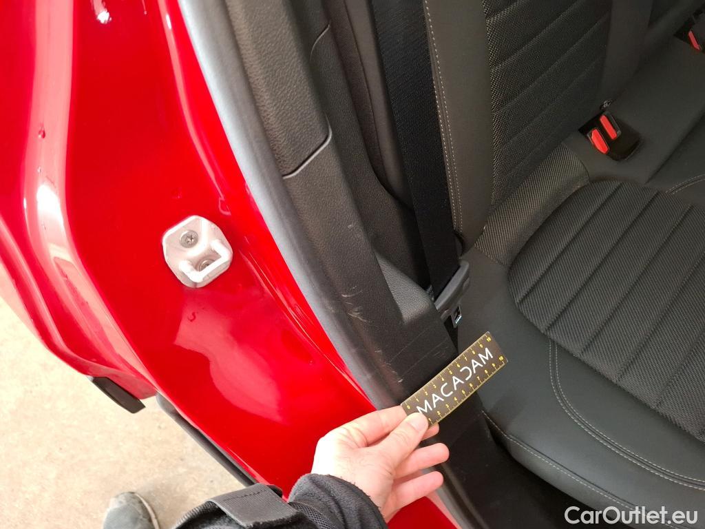  Alfa Romeo  TONALE ALFA ROMEO  / 2022 / 5P / SUV 1.3T PHEV 280 AT6 Q4 Edizione Speciale(SP) #8