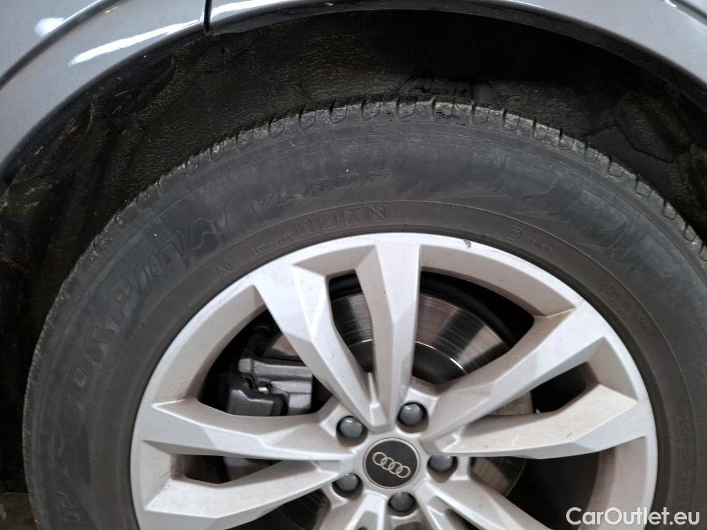  Audi  Q7 AUDI  / 2019 / 5P / SUV 55 TFSIe 380ch quattro Tiptronic8 Avus #30