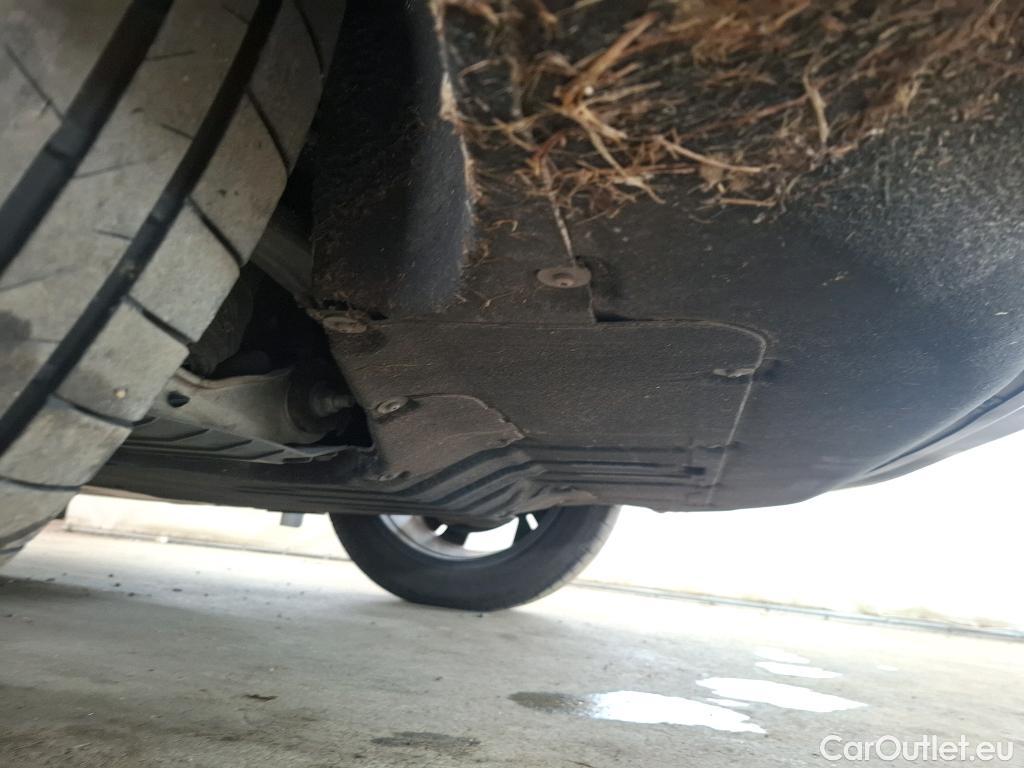  Audi  Q8  Sportback e-tron 50 quattro S line 95kWh BVA #5