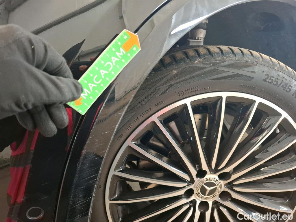  Mercedes  G-Klasee MERCEDES-BENZ GLC Coupe / 2023 / 5P / Coupé GLC 300 e AMG Line 4MATIC #24