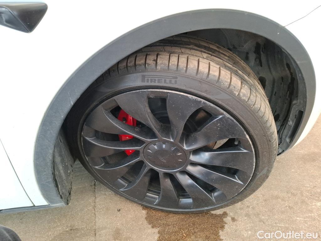  Tesla  Model Y TESLA  / 2020 / 5P / SUV Performance Dual Motor AWD #18