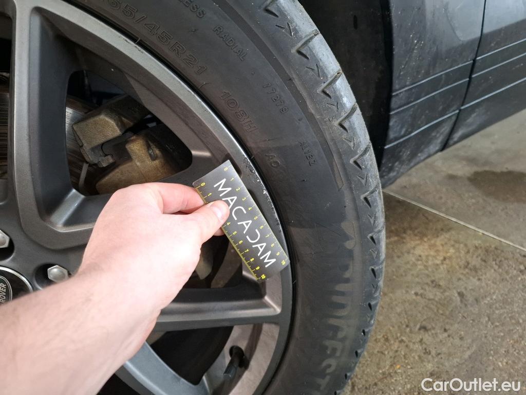  Land Rover  Range Rover LAND ROVER  Velar / 2017 / 5P / SUV 2.0 P400e PHEV BVA R-Dynamic SE #58