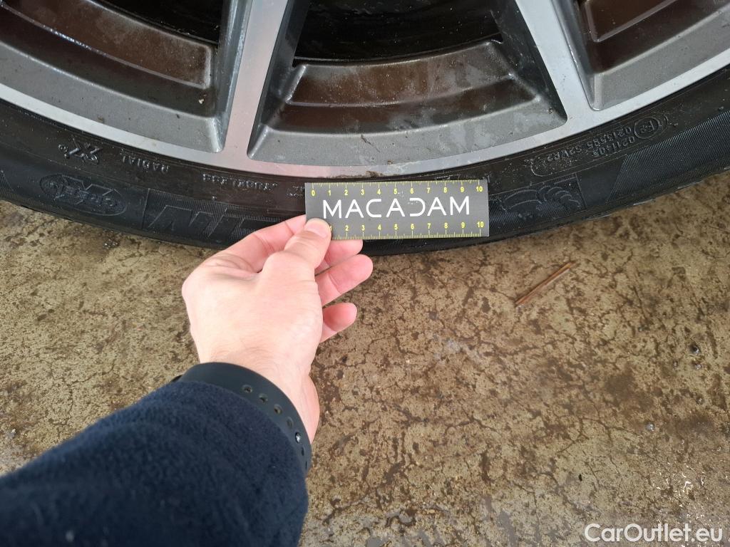  Land Rover  Range Rover LAND ROVER  Velar / 2017 / 5P / SUV 2.0 P400e PHEV BVA R-Dynamic SE #20