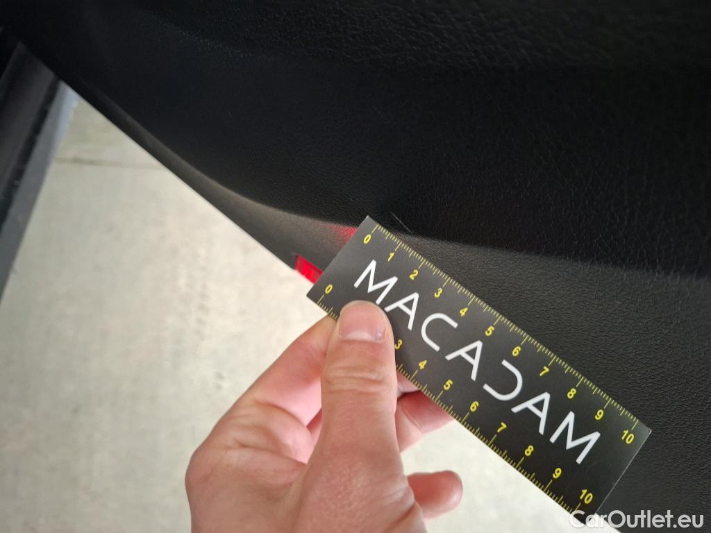  Mercedes  G-Klasee GLE / 2019 / 5P / SUV GLE 350 e 4MATIC Avantgarde Line #53