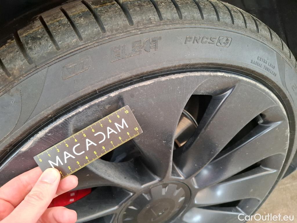  Tesla  Model Y TESLA  / 2020 / 5P / SUV Performance Dual Motor AWD #31