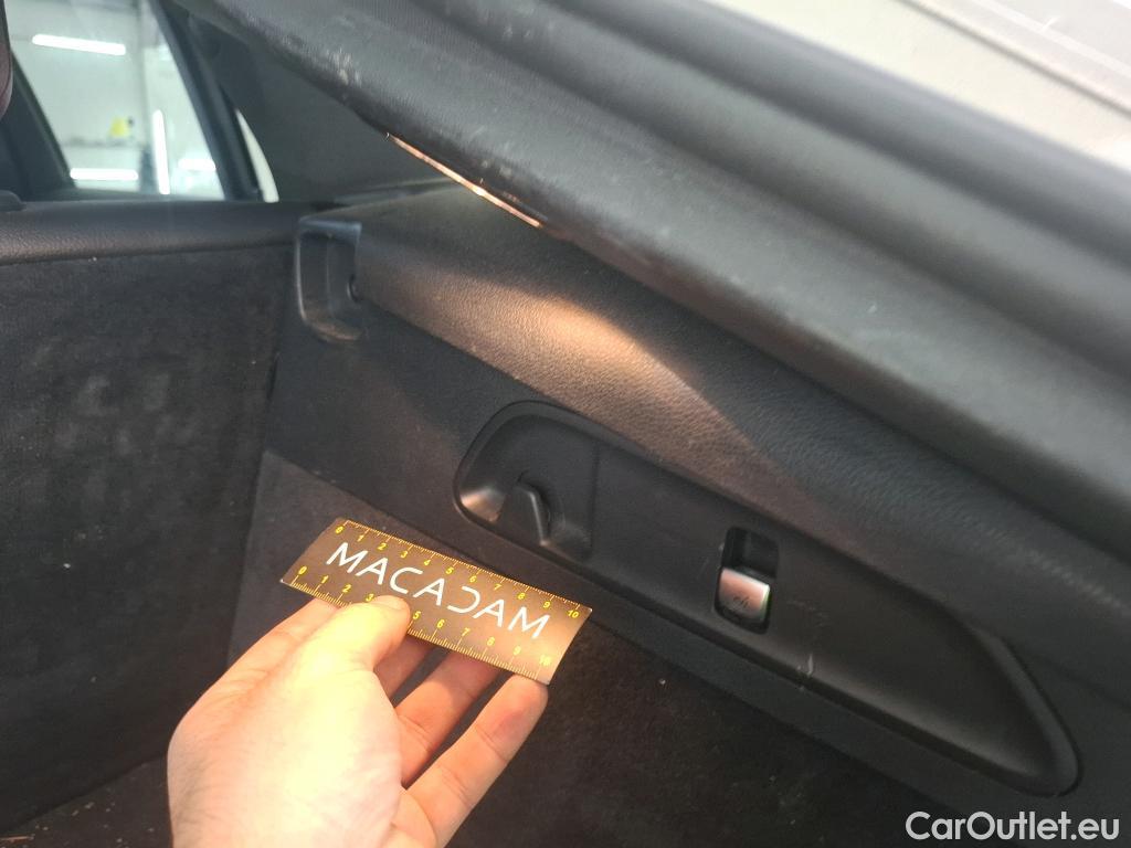  Mercedes  G-Klasee MERCEDES-BENZ GLC Coupe / 2019 / 5P / Coupé GLC 300 e AMG Line 4Matic #5