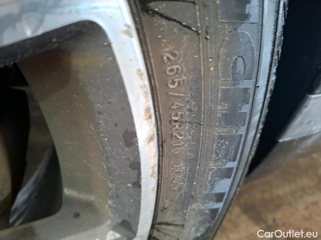  Land Rover  Range Rover LAND ROVER  Velar / 2017 / 5P / SUV 2.0 P400e PHEV BVA R-Dynamic SE #8