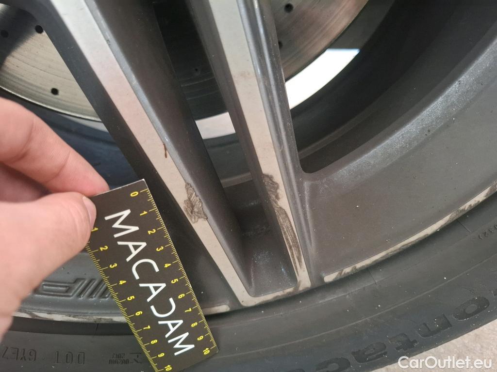  Mercedes  G-Klasee MERCEDES-BENZ GLC Coupe / 2019 / 5P / Coupé GLC 300 e AMG Line 4Matic #74