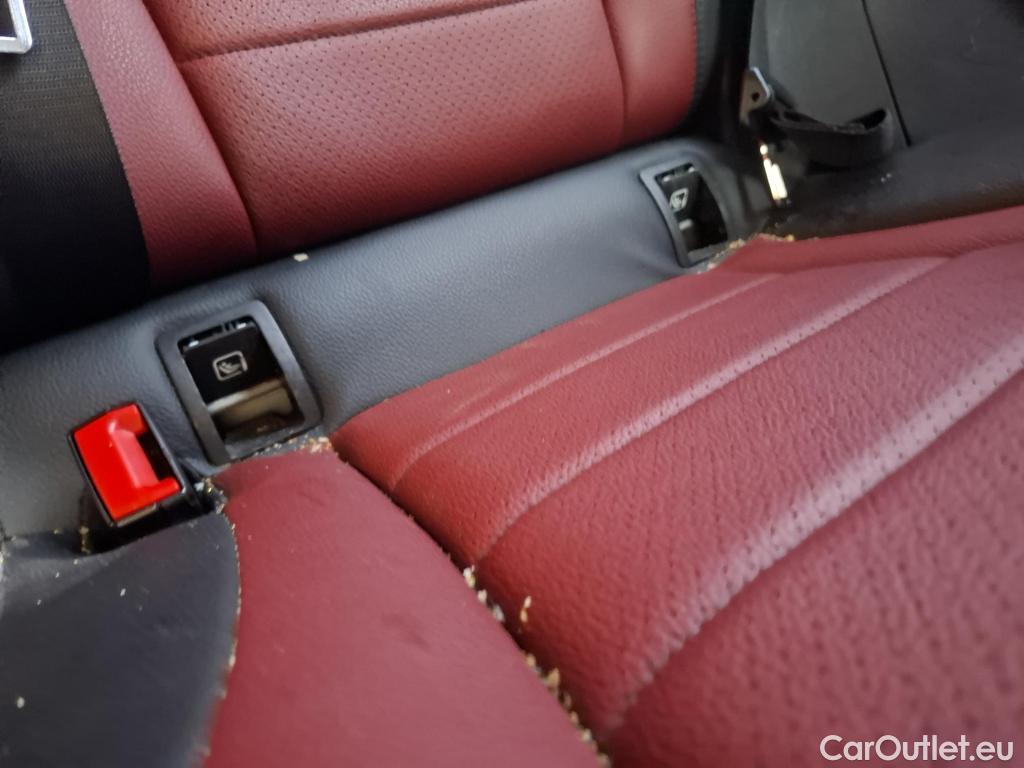  Mercedes  G-Klasee MERCEDES-BENZ GLC Coupe / 2019 / 5P / Coupé GLC 300 e AMG Line 4Matic #94