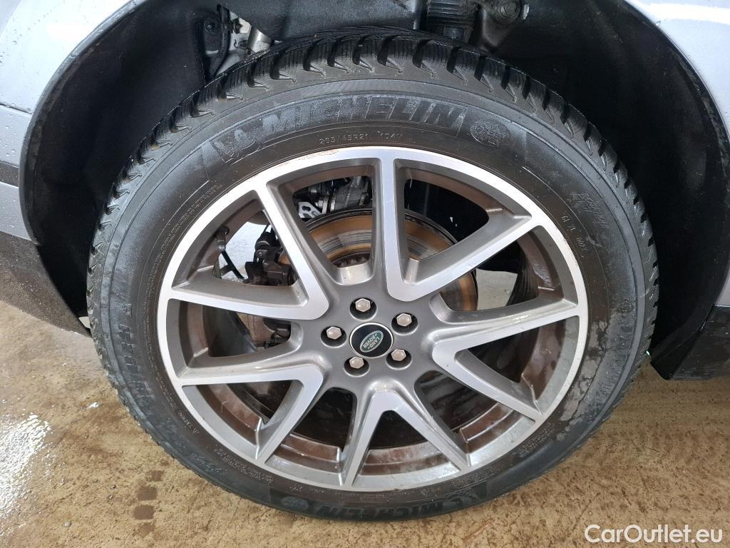  Land Rover  Range Rover LAND ROVER  Velar / 2017 / 5P / SUV 2.0 P400e PHEV BVA R-Dynamic SE #18