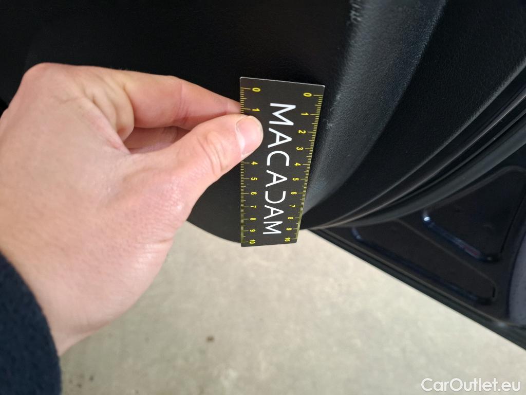  Mercedes  G-Klasee GLE / 2019 / 5P / SUV GLE 350 e 4MATIC Avantgarde Line #52