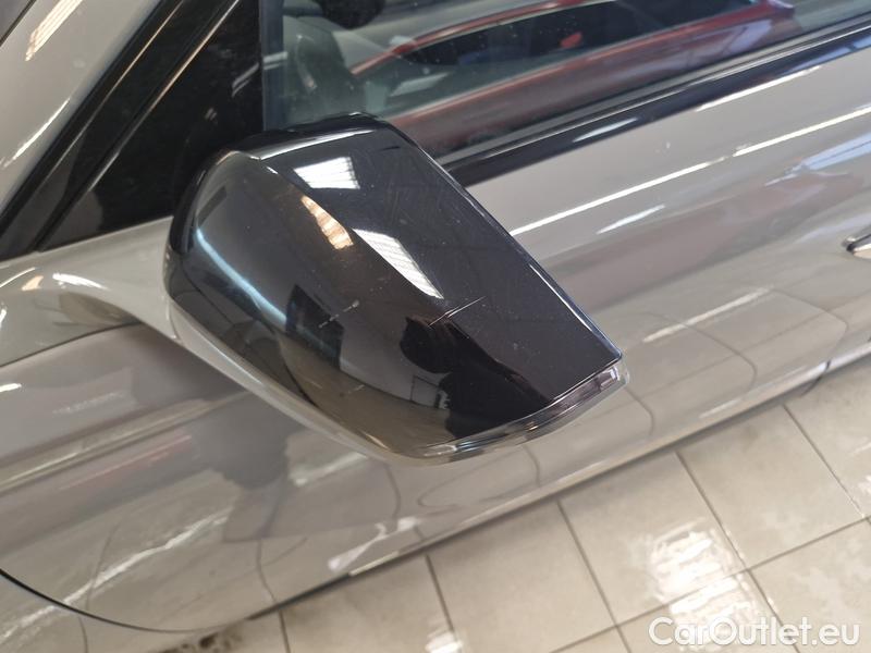  DS  DS4 4 (2015)  1.5BHDi 130 Perf.Line+ AT #4