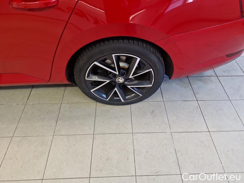  Skoda  Superb  Combi (3V5)(2015) Sup.C.FL 2.0TDI 200 Style AT #15