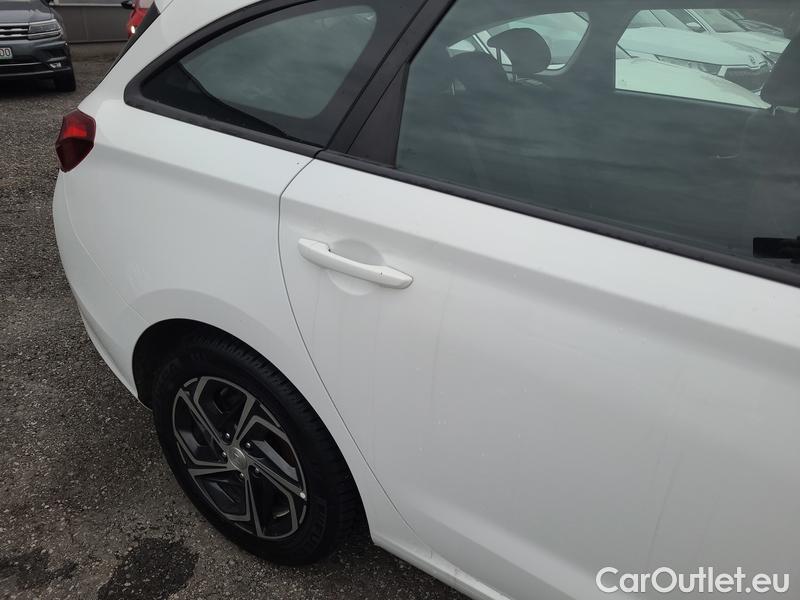  Hyundai  i30  (PD)(01.2017  ->)  Kom.1.6CRDi 85 Comfort #3