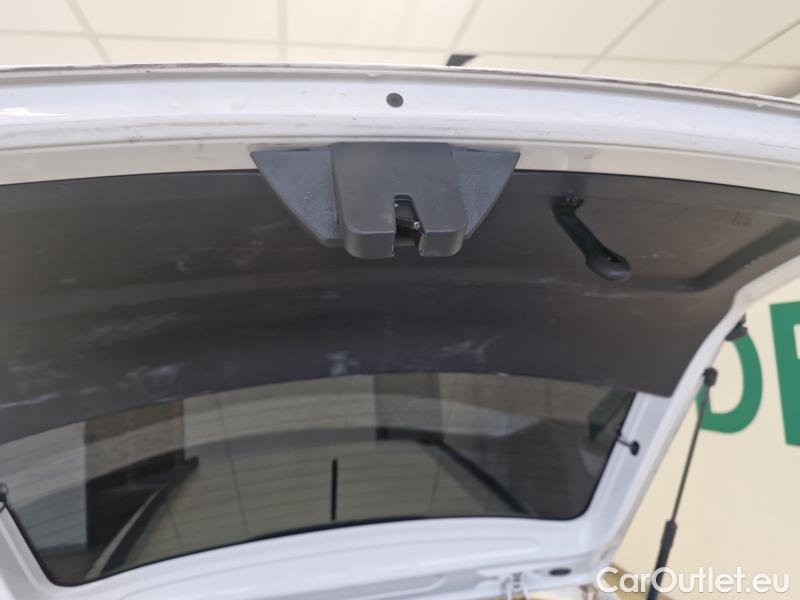  Skoda  Fabia  Combi (2015) Fab.Com.1.0TSI 70 Ambition #16