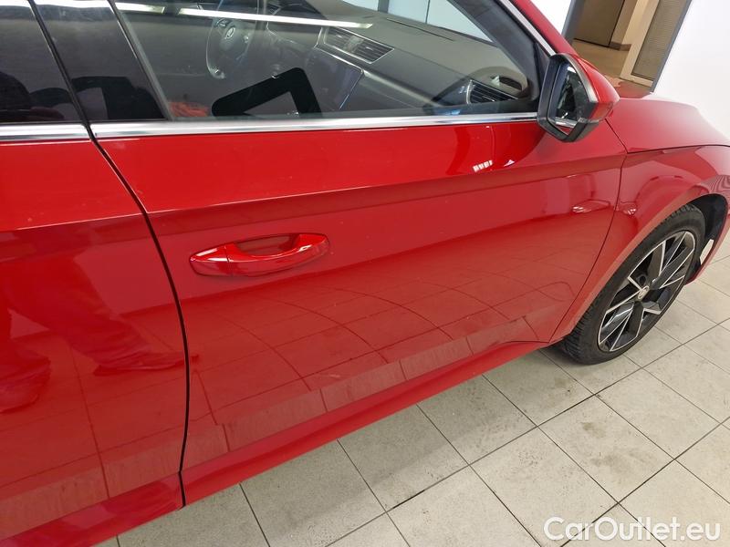  Skoda  Superb  Combi (3V5)(2015) Sup.C.FL 2.0TDI 200 Style AT #6