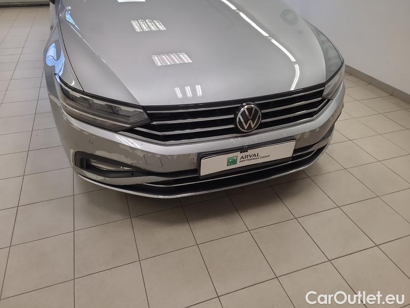  Volkswagen  Passat  Variant (CB5) (2019) Pas.Var.2.0TDI 110 Business AT #1