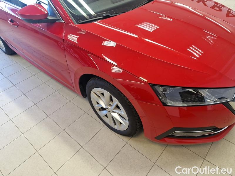  Skoda  Octavia  Combi (NX3)(2020) O.C. 4 2.0TDI 150 Joy+ 4x4 AT #2