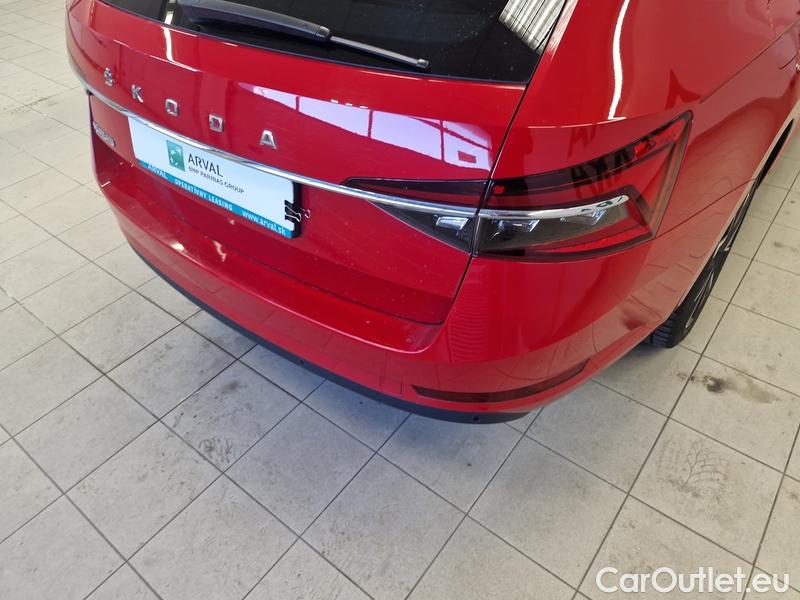  Skoda  Superb  Combi (3V5)(2015) Sup.C.FL 2.0TDI 200 Style AT #12